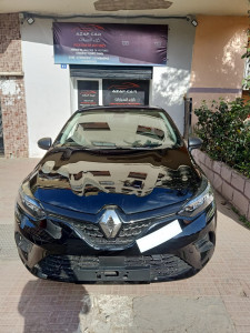CLIO V NOIR 972 2