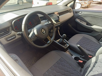 CLIO V NOIR 972 4